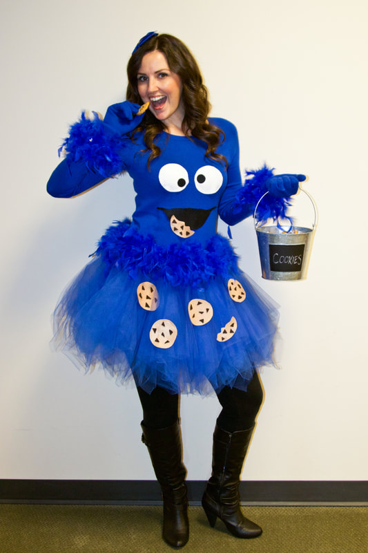 Diy Cookie Costume : DIY Oreo Cookie Halloween Costume | Cookie ...
